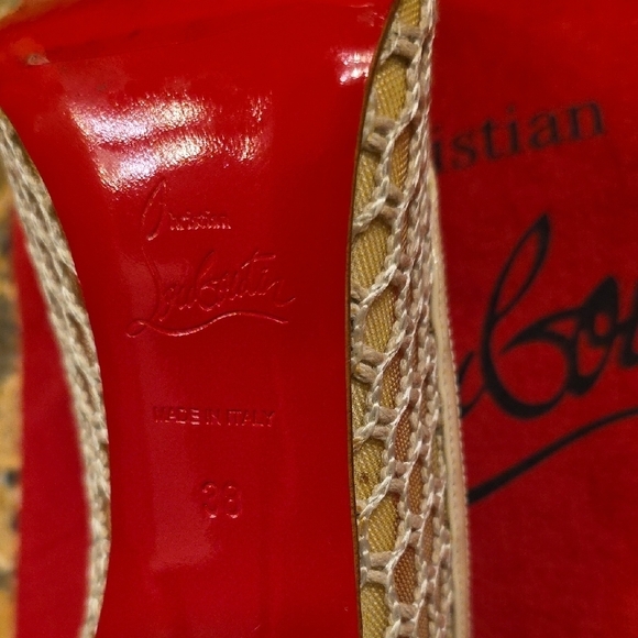 Elegant Cream Spiked Heels - Picture 9 of 16